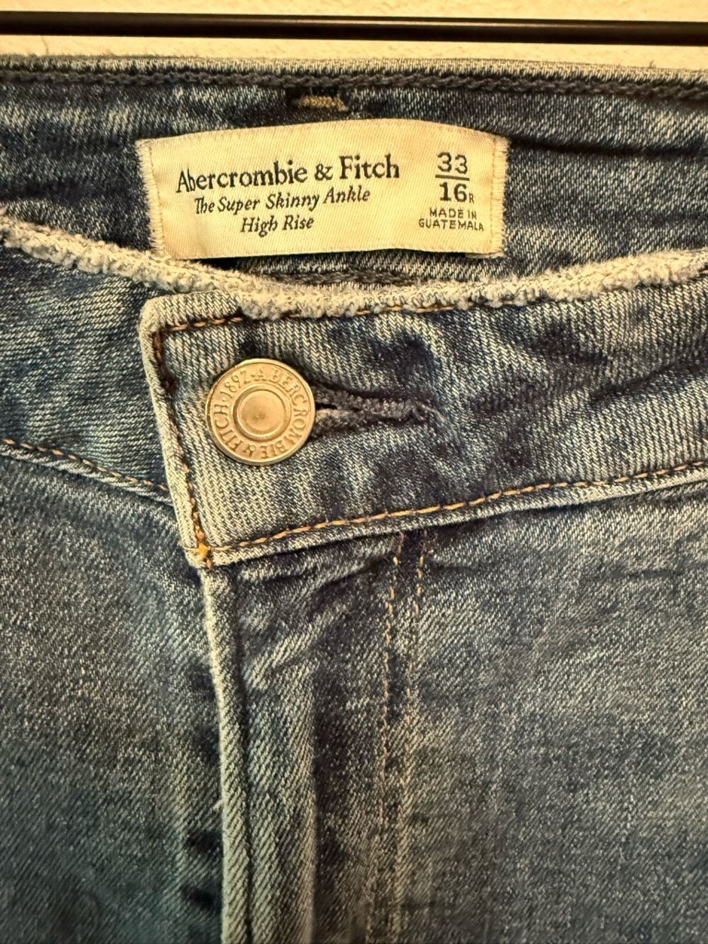 Abercrombie & Fitch Medium Blue Super Skinny Ankle High Rise Jeans - Picture 2 of 5